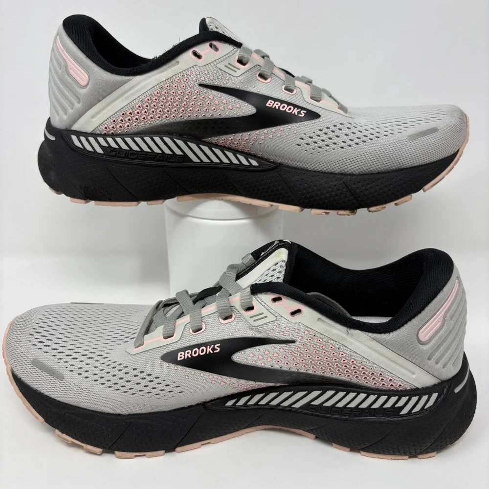 Brooks Adrenaline GTS 22 Womens Size 8.5 Grey Black Running Shoes (1203531B035)